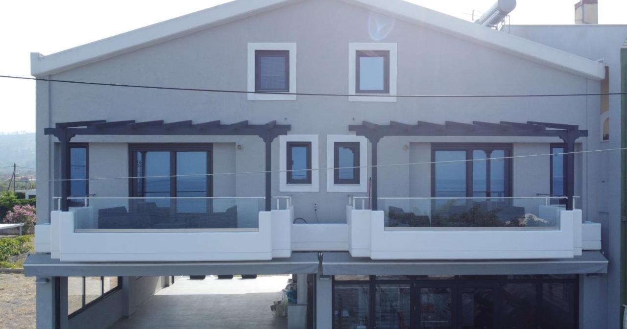 Attic Apartments Agia Anna  Bagian luar foto